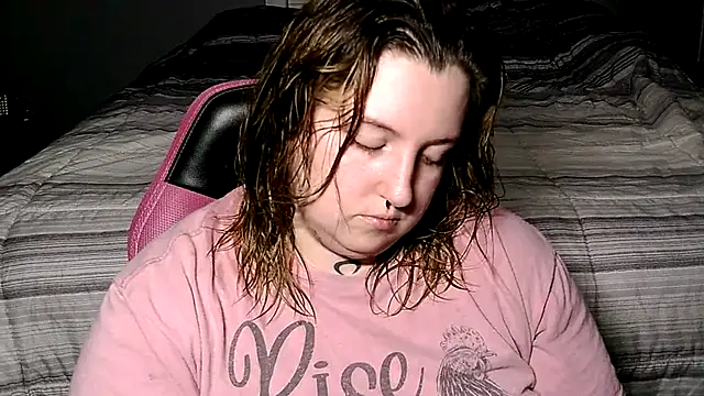 vanessraine online show from 2, 4, 2026