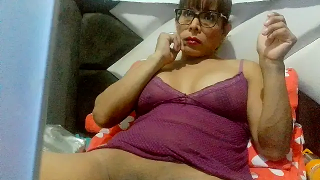 Snapshot of kelly15055 chatting on 2, 7, 2026 kelly15055 online show from 2, 7, 2026