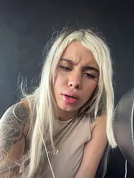 Snapshot of YouCandiSumisa chatting on 3, 2, 2026 YouCandiSumisa online show from 3, 2, 2026