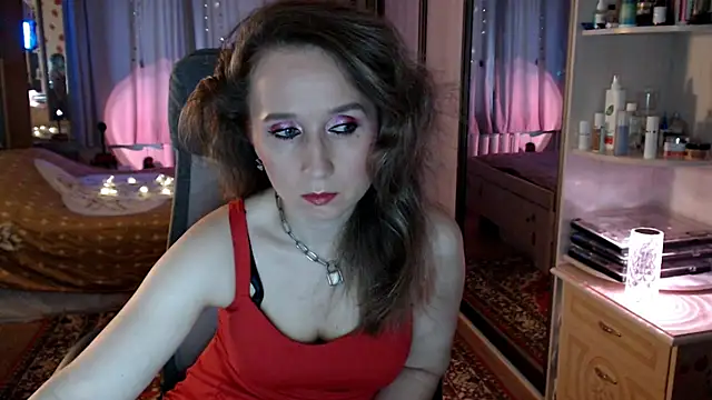 ClassyInna online show from 12, 11, 2025