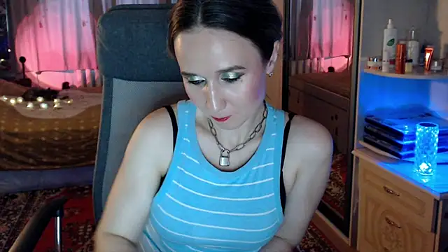 ClassyInna online show from 17, 12, 2025