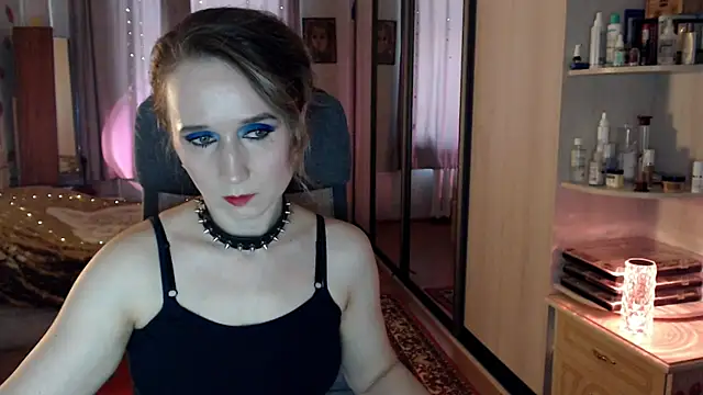 ClassyInna online show from 24, 10, 2025