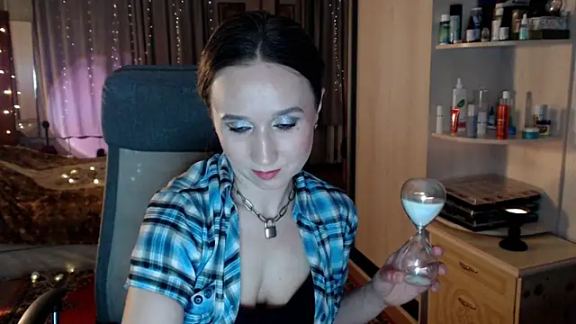 ClassyInna online show from 9, 1, 2026