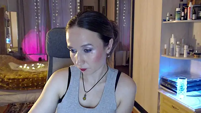 ClassyInna online show from 14, 11, 2025