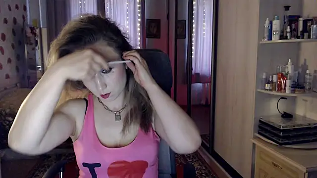 ClassyInna online show from 7, 10, 2025