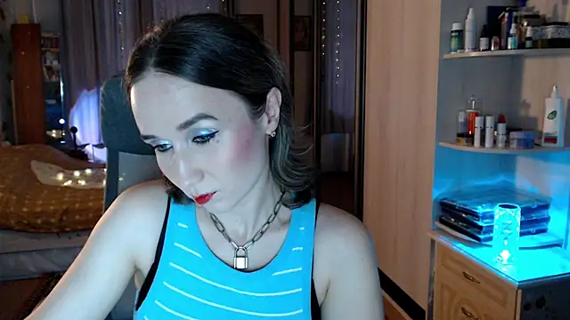 ClassyInna online show from 26, 11, 2025