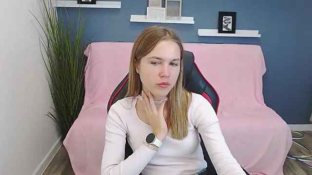 Spicy Lexi online show from 7, 10, 2025