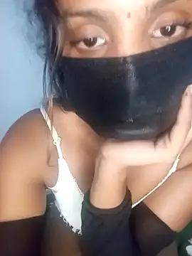 kissy doll online show from 11, 10, 2025