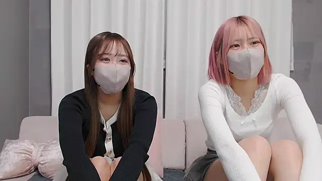 Snapshot of _YUI_CHAN_ chatting on 15, 11, 2025 YUI CHAN online show from 15, 11, 2025