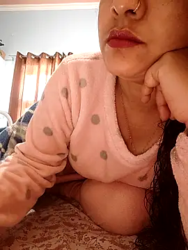 Snapshot of CUTE-PX chatting on 13, 2, 2026 CUTE-PX online show from 13, 2, 2026