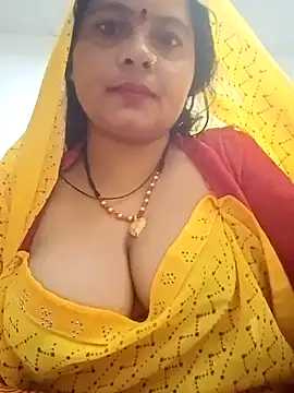 Snapshot of Hot_komal1 chatting on 5, 2, 2026 Hot komal1 online show from 5, 2, 2026