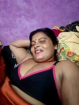 Hot komal1 online show from 8, 11, 2025