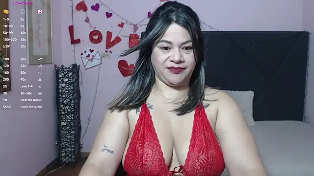 pamela echeverria online show from 10, 4, 2026