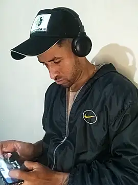 Alexsexygamer online show from 6, 11, 2025