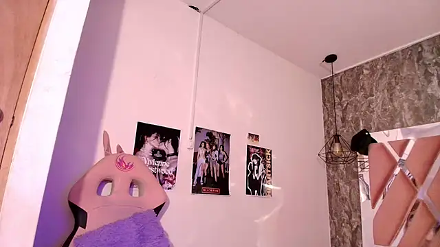 Terraelowen online show from 18, 10, 2025