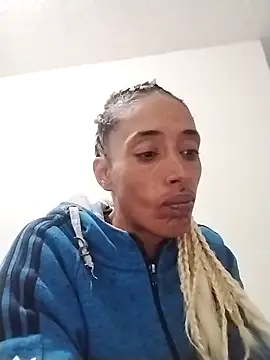 catrina love online show from 25, 3, 2026
