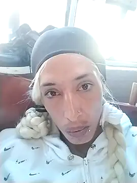 Snapshot of catrina_love chatting on 13, 9, 2025 catrina love online show from 13, 9, 2025