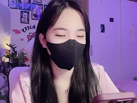 keelinnn19 online show from 31, 10, 2025