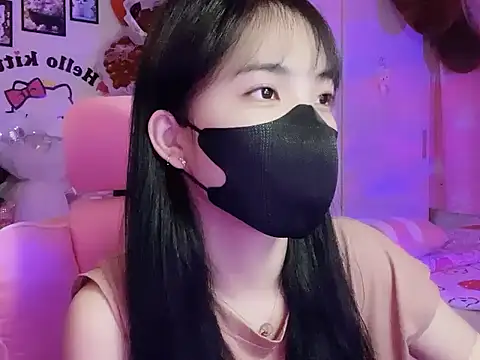 keelinnn19 online show from 22, 9, 2025