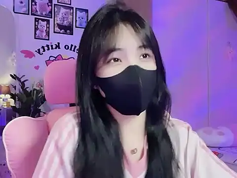 keelinnn19 online show from 15, 9, 2025