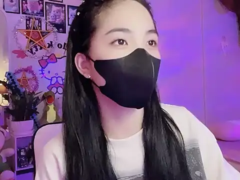 keelinnn19 online show from 5, 10, 2025