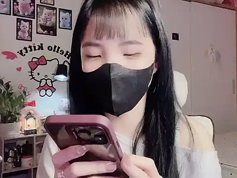 keelinnn19 online show from 29, 11, 2025