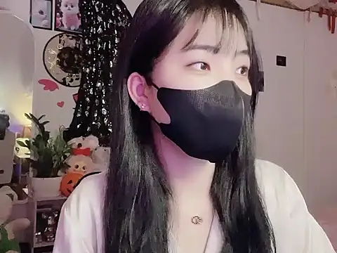 keelinnn19 online show from 29, 10, 2025