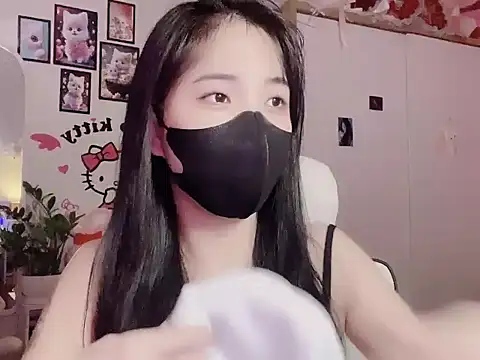 keelinnn19 online show from 4, 11, 2025