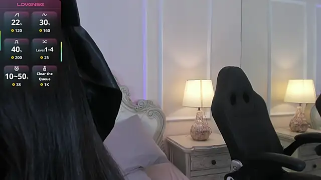 AmyBlackwood online show from 6, 11, 2025