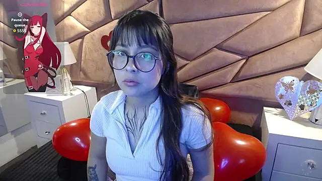 sophiaa 7 online show from 20, 9, 2025