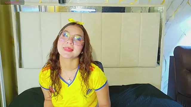 Snapshot of angeles_azul chatting on 11, 6, 2026 angeles azul online show from 11, 6, 2026