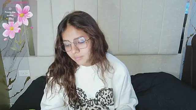 Snapshot of angeles_azul chatting on 1, 7, 2026 angeles azul online show from 1, 7, 2026