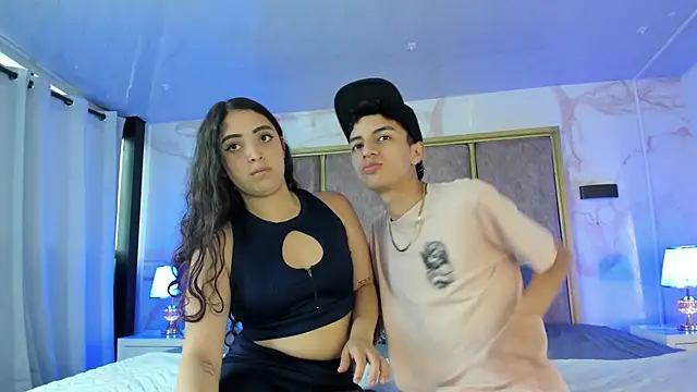 NickandAbby  online show from 29, 4, 2026
