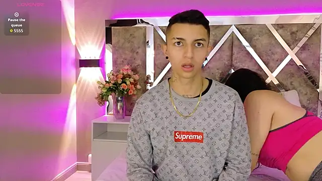 NickandAbby  online show from 4, 11, 2025