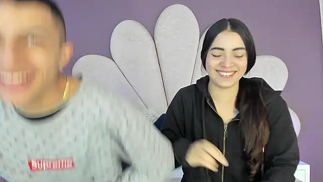 NickandAbby  online show from 25, 9, 2025