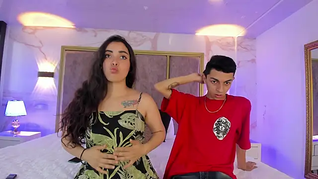 NickandAbby  online show from 18, 3, 2026