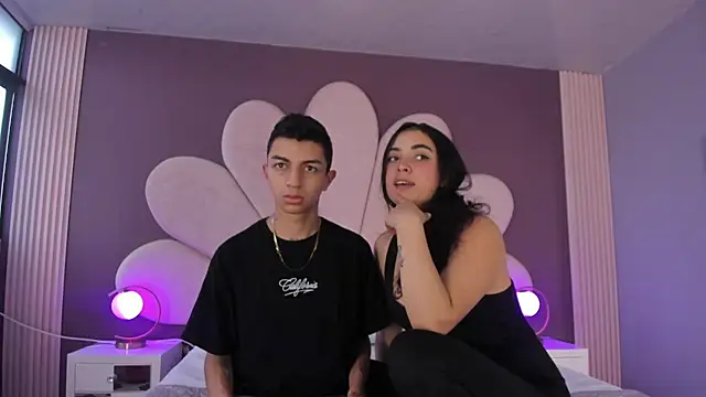 NickandAbby  online show from 1, 6, 2026