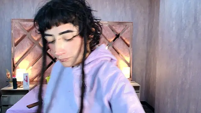 Babyyrasta666 online show from 5, 11, 2025