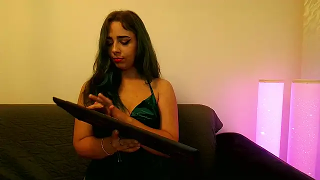 Snapshot of AlanaMilani_ chatting on 29, 5, 2026 AlanaMilani online show from 29, 5, 2026