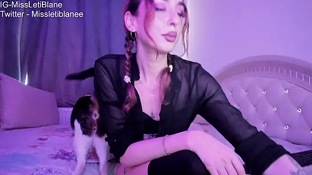 MissLetiBlane online show from 4, 2, 2025