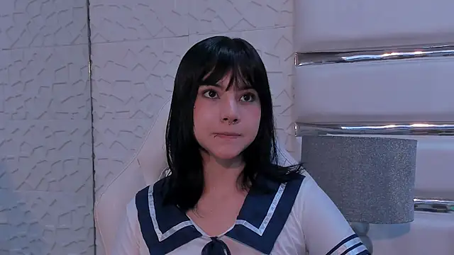 Snapshot of TatiLee chatting on 18, 1, 2026 TatiLee online show from 18, 1, 2026