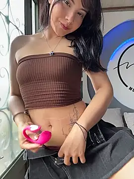 TatiLee online show from 13, 7, 2026