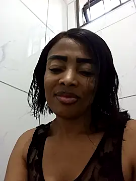 SEXYMOANSXX online show from 4, 4, 2026