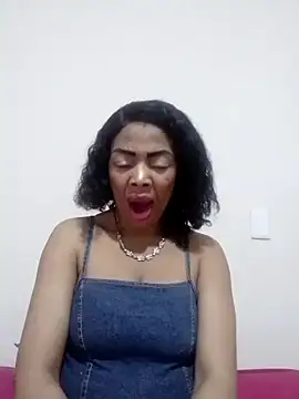 Snapshot of SEXYMOANSXX chatting on 30, 9, 2025 SEXYMOANSXX online show from 30, 9, 2025