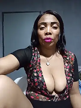 SEXYMOANSXX online show from 24, 5, 2026