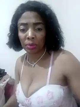 Snapshot of SEXYMOANSXX chatting on 6, 10, 2025 SEXYMOANSXX online show from 6, 10, 2025