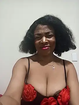 Snapshot of SEXYMOANSXX chatting on 7, 11, 2025 SEXYMOANSXX online show from 7, 11, 2025