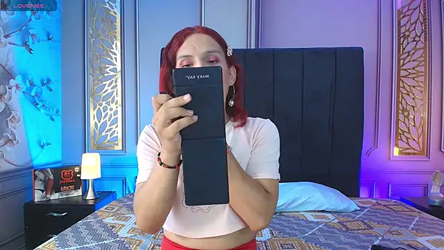 venus firekiss online show from 18, 9, 2025