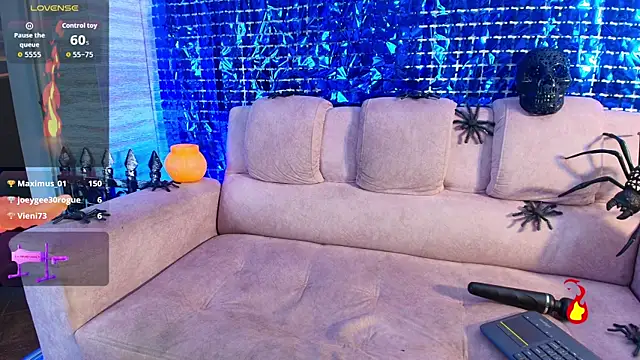 venus firekiss online show from 15, 10, 2025