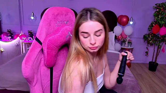 SweetyLicky online show from 20, 11, 2025